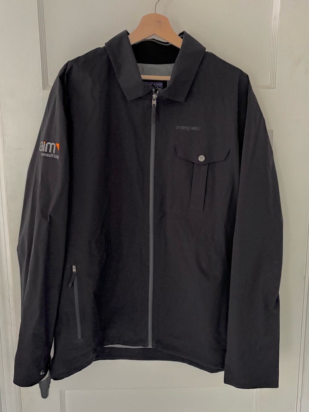 Patagonia waterproof shell L